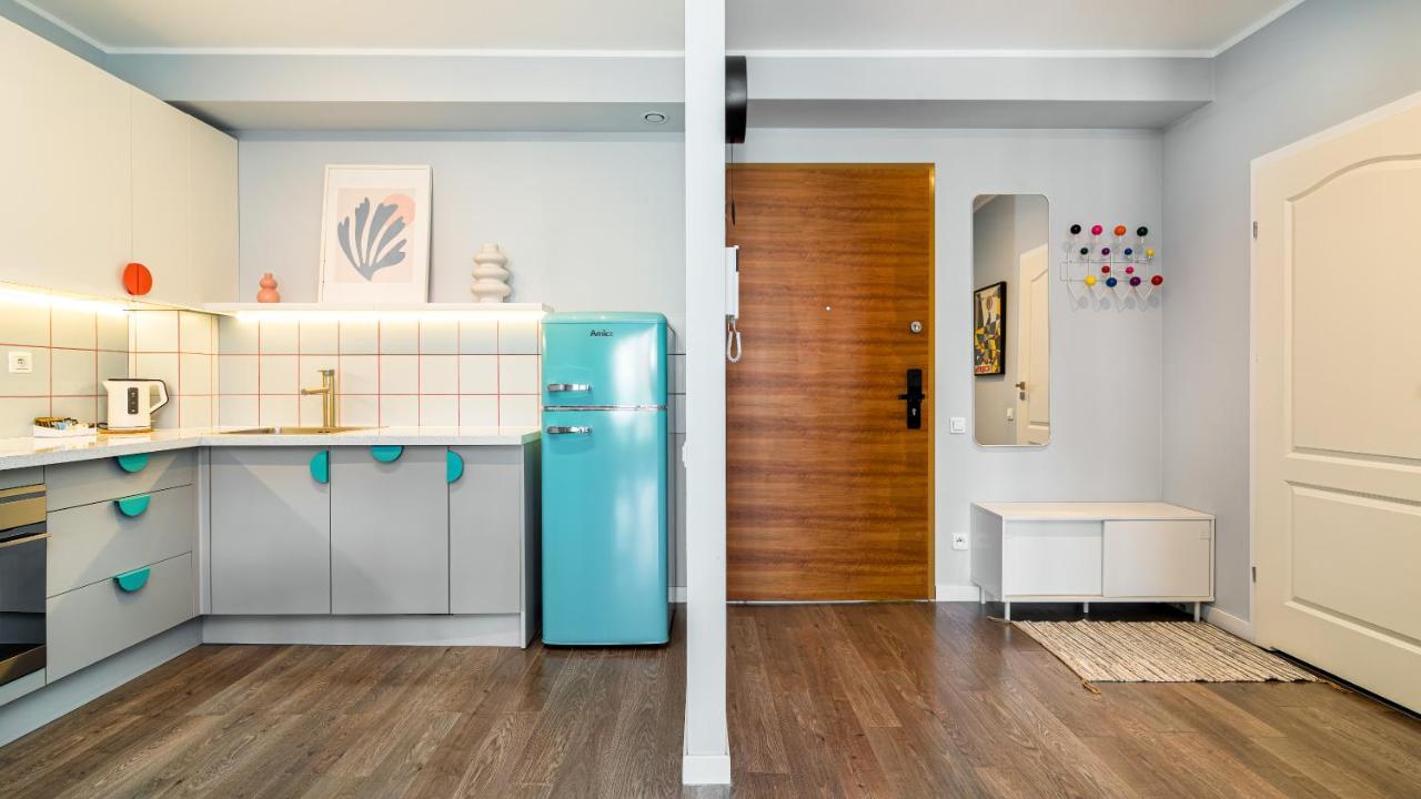 Waterlane W Oknami Na Rzeke - Marina View - Comfy Apartments Гданск Екстериор снимка